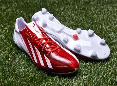 f50 messi soccer shoes.